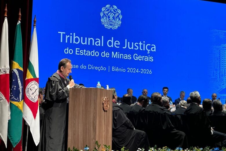 Desembargador Luiz Carlos Corrêa Junior toma posse como presidente do Tribunal de Justiça de Minas Gerais