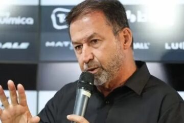 Torcedor do Cruzeiro acusa presidente do Corinthians de agressão no Mineirão