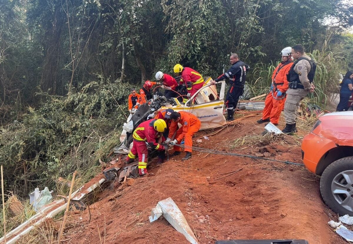 Conceição do Mato Dentro: caminhão que provocou acidente na MG-010 estava com licenciamento vencido