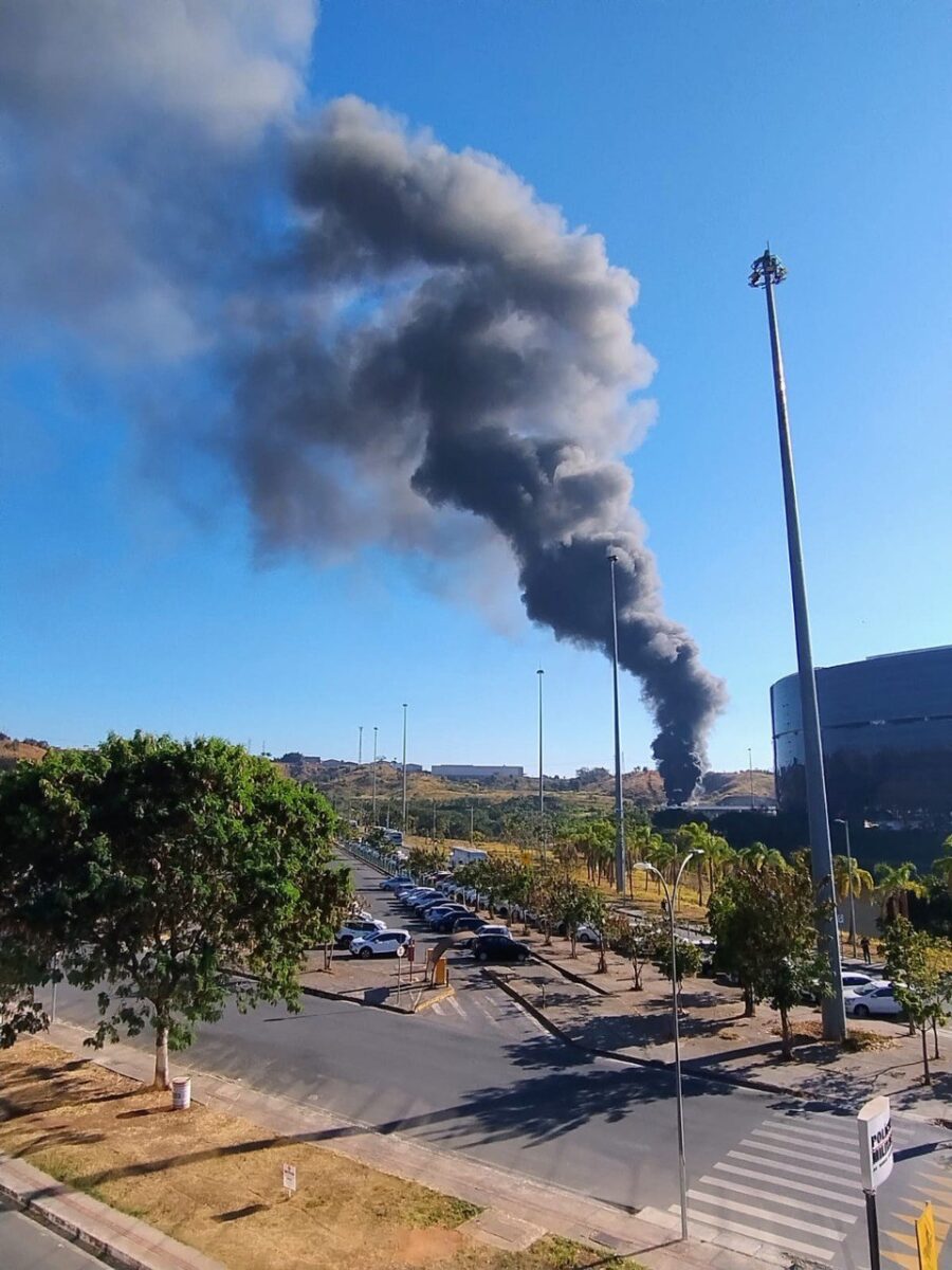 Belo Horizonte: incêndio atinge a Cidade Administrativa na manhã desta quinta-feira