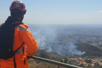 Belo Horizonte: incêndio atingiu 10 hectares da Serra do Curral