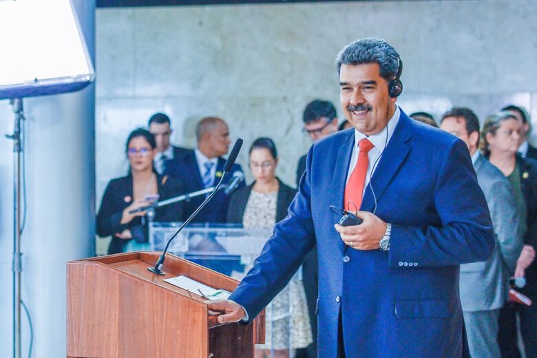 Como uma canetada, Maduro muda o Natal da Venezuela para outubro