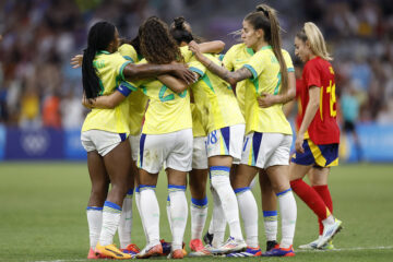 Brasil domina o jogo e está na final do futebol feminino nas Olimpíadas de Paris