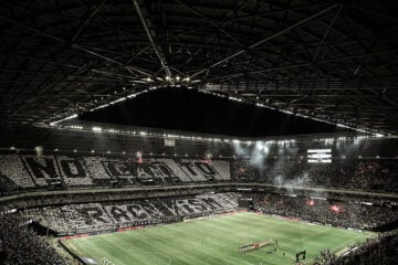 “O Galo é preto e branco!”: clube emite nota repudiando ato racista na Arena MRV