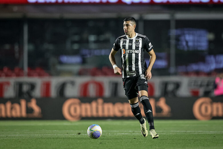 Atlético-MG cala o MorumBis e abre vantagem contra o São Paulo na Copa do Brasil