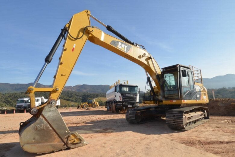 Governo de Minas anuncia investimento em estrada que liga Brumadinho à BR-381