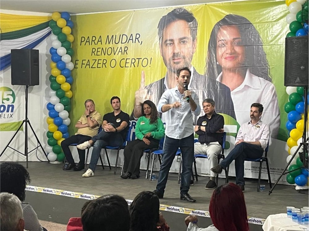 Bernardo Mucida anuncia apoio à candidatura de Neidson Freitas para prefeito de Itabira