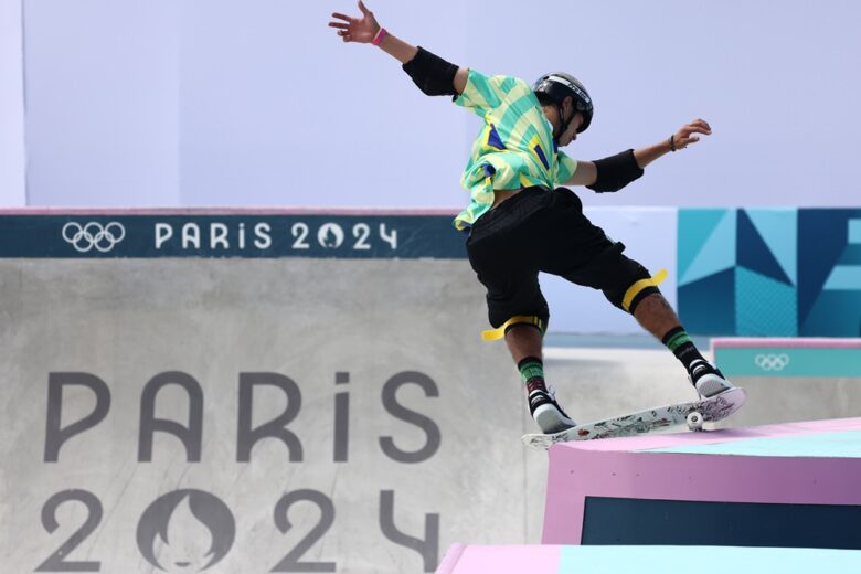 Augusto Akio, o Japinha, fatura bronze no skate park na Olimpíada de Paris