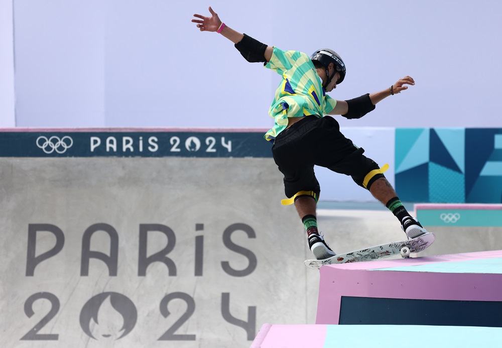 Augusto Akio, o Japinha, fatura bronze no skate park na Olimpíada de Paris