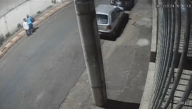 Carro é furtado no bairro Amazonas, em Itabira