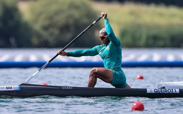 Isaquias Queiroz avança à semifinal do C1 1000m da canoagem, e Matheus Santos disputa quartas