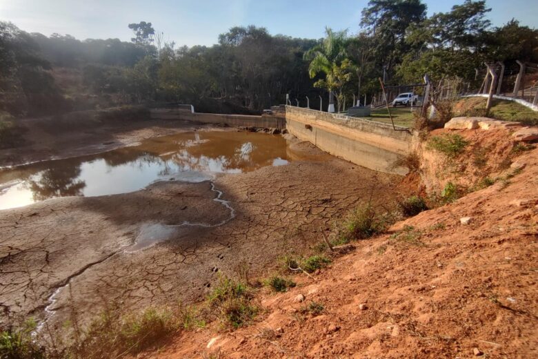 Saae faz novo alerta sobre crise hídrica no município e detalha medidas emergenciais