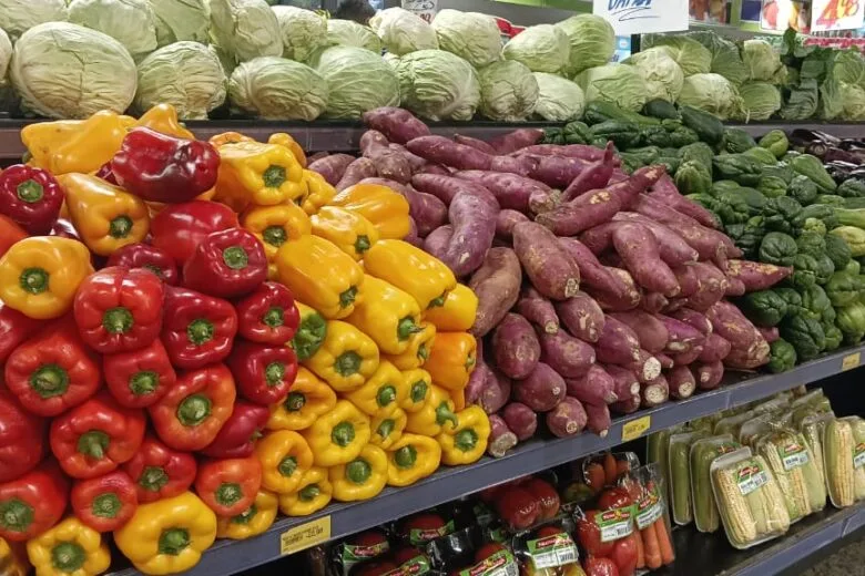 Tem vaga para ajudante de hortifruti no Sine Itabira desta quarta-feira (21)