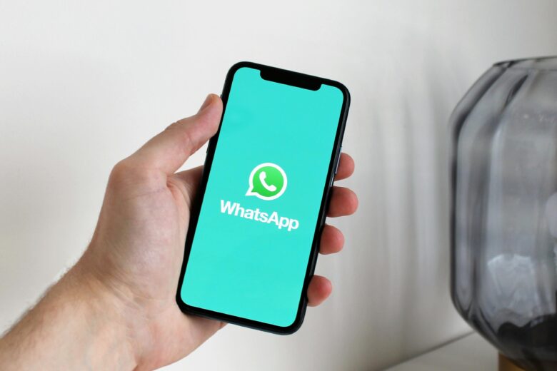 WhatsApp troca número de telefone por nome de usuário e testa funções para aumentar a privacidade