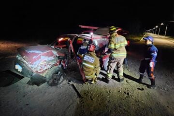 Homem tem fratura exposta no fêmur após acidente na BR-381, em Belo Oriente