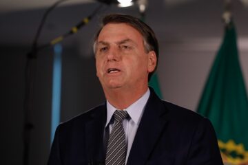 Bolsonaro reage ao banimento da plataforma X: “Bem-vindos à Coreia do Norte!”