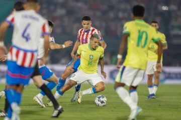 Brasil joga mal, ouve “olé” e perde para o Paraguai nas Eliminatórias da Copa do Mundo; assista ao gol