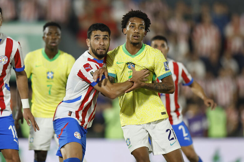 Como fica a situação da seleção nas Eliminatórias da Copa após derrota para o Paraguai