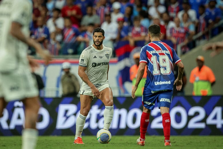 Já com o foco na Libertadores, Atlético sofre goleada do Bahia no Brasileiro