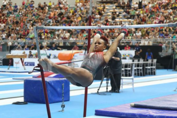 Rebeca Andrade ganha ouro nas barras assimétricas no Brasileiro, seu 1º torneio após Paris-2024