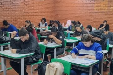 Estudantes que prestarem os dois dias de prova do Enem vão ganhar parcela extra do Pé-de-Meia