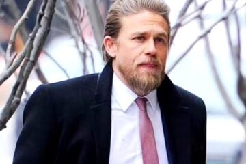 “Monstros”: 3ª temporada da série de serial killers da Netflix terá Charlie Hunnam como Ed Gein, o Açougueiro de Plainfield