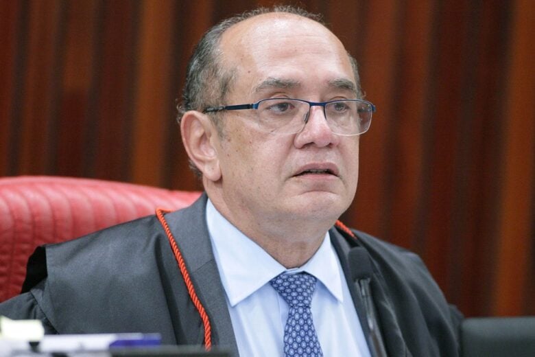 Gilmar Mendes anula condenações de Zé Dirceu com discordância da PGR