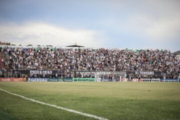 MG: Cambista é preso vendendo ingressos por valor triplicado para o jogo entre Athletic x Volta Redonda