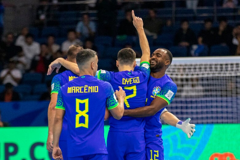 Brasil conhece adversário da final da Copa do Mundo de Futsal; saiba dia e horário