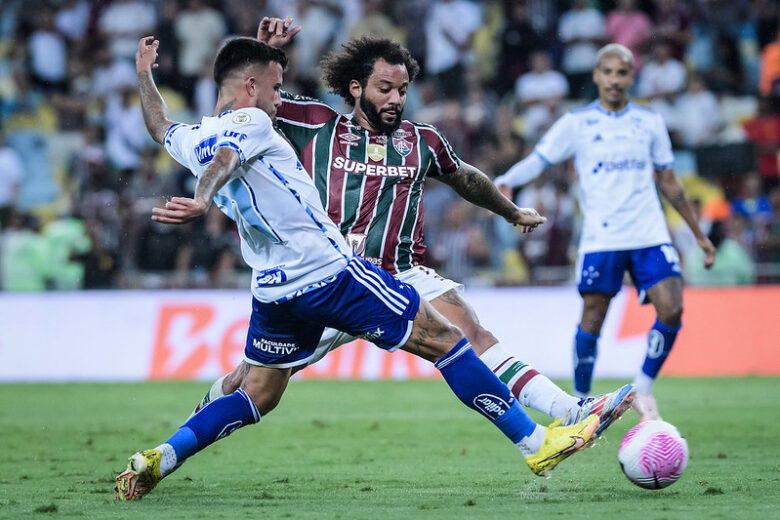 No reencontro com Diniz, Fluminense derrota o Cruzeiro e deixa a zona de rebaixamento do Brasileirão; veja os melhores momentos!