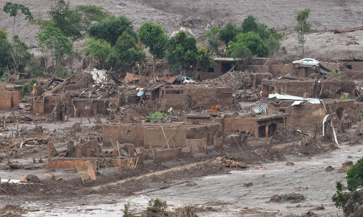 Justiça britânica examina a partir desta segunda-feira (21) a responsabilidade da BHP na tragédia de Mariana