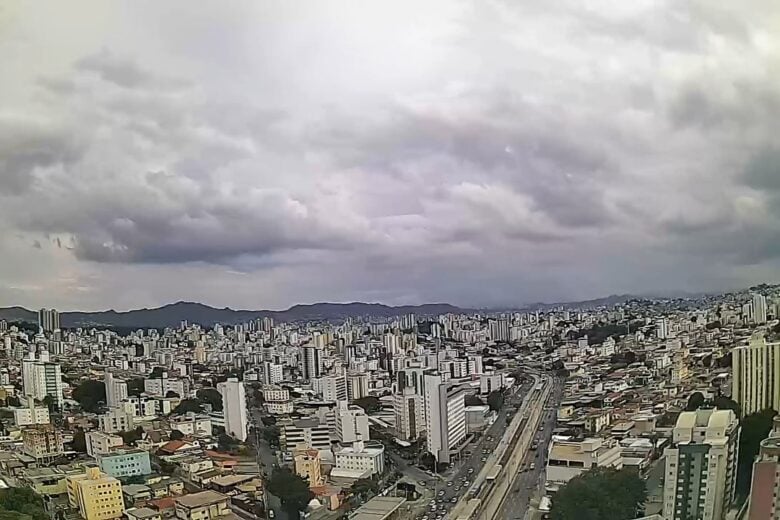 Belo Horizonte pode ter 50 mm de chuva até esse sábado (26)