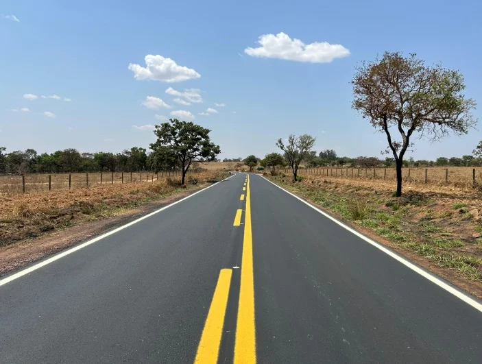 Concluída a obra de recuperação da rodovia AMG-900, em Minas Gerais