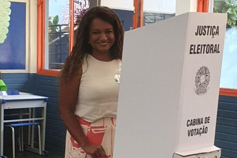 Rose Félix cobra maior participação do eleitorado na política da cidade