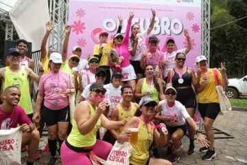 1ª Corrida e Caminhada “Outubro Rosa, de janeiro a janeiro” reúne 400 pessoas em Itabira