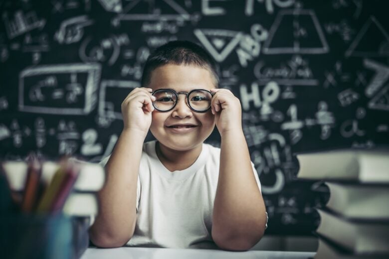 Menino prodígio! Baianinho de apenas dois anos é o primeiro brasileiro a entrar em sociedade de alto QI