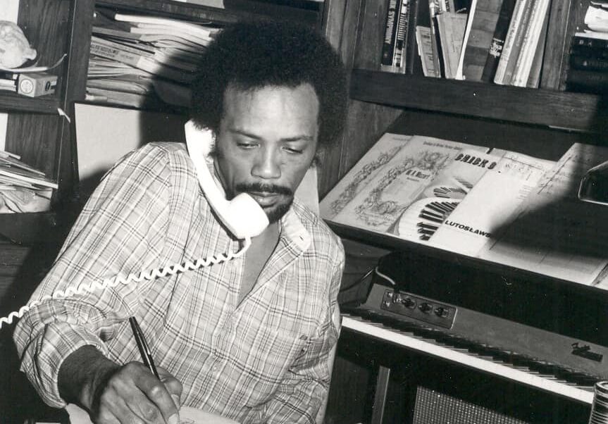 Morre Quincy Jones, lenda da produção musical, aos 91 anos