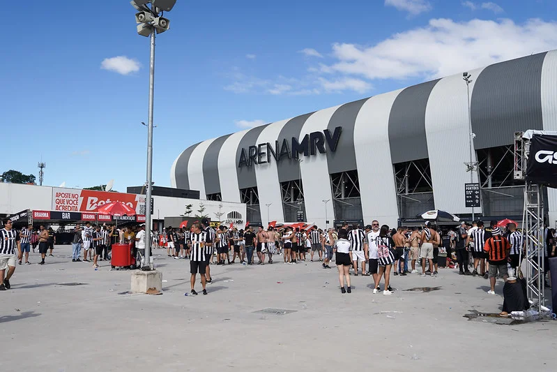 Deputado quer retorno da Polícia Militar na segurança dos estádios em Minas; arena mrv;