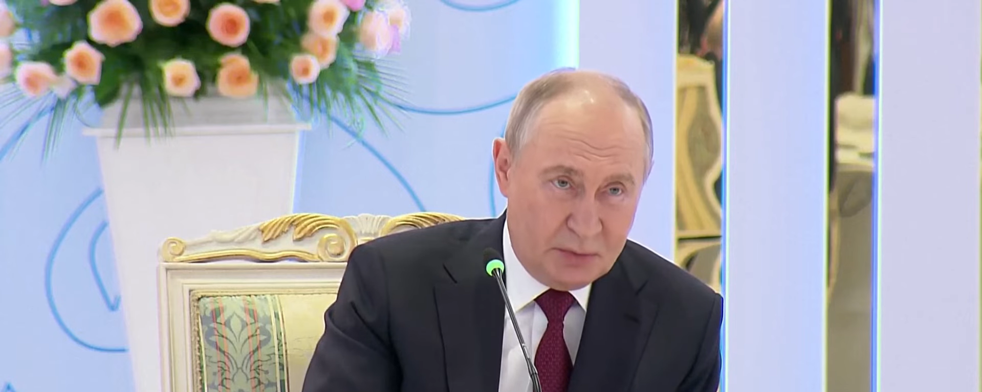 “Pode transformar tudo em pó”, diz Putin sobre novo míssil russo