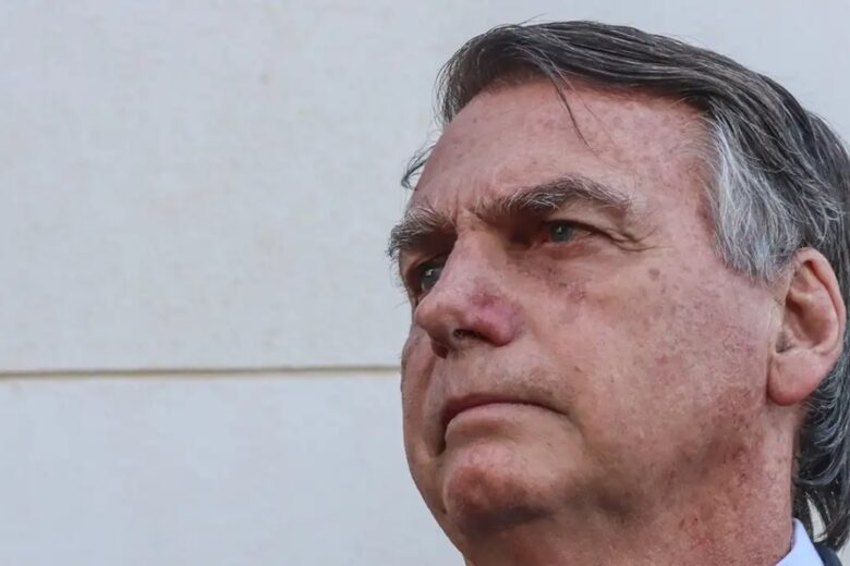 Polícia Federal indicia Bolsonaro e mais 36 por tentativa de golpe de Estado