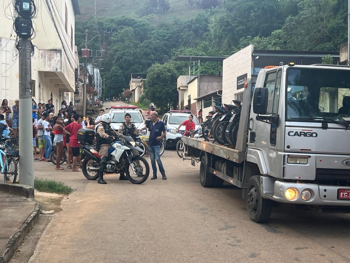 Operação "Cavalo de Aço" apreende bicicletas motorizadas e motocicletas