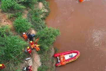 Veículo resgatado do Rio das Velhas revela corpo de motorista desaparecido