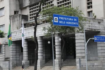 Prefeito de BH sanciona lei que garante a negros 30% das vagas em concursos públicos