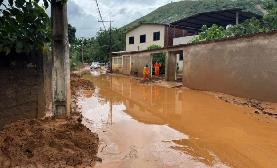 Defesa Civil Estadual avalia danos causados pelas fortes chuvas em Coronel Fabriciano