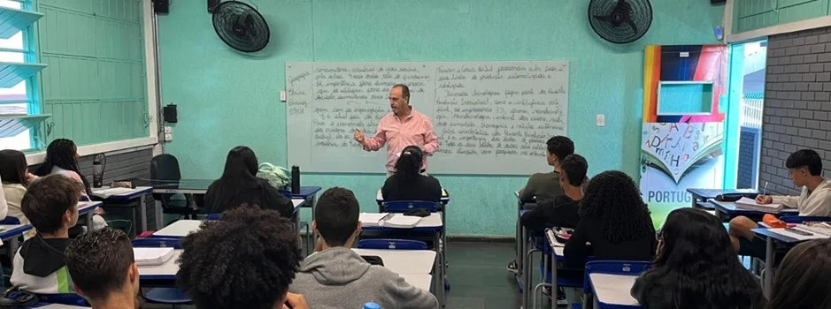 Minas Gerais: prazo para realizar matrícula na rede estadual de ensino vai até 10 de janeiro de 2025