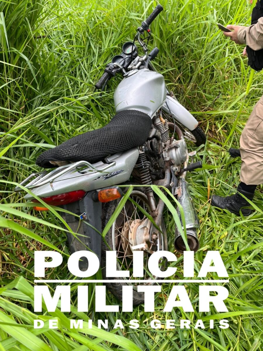 Polícia Militar recupera motocicleta furtada em área de mata no bairro São Francisco, em Itabira