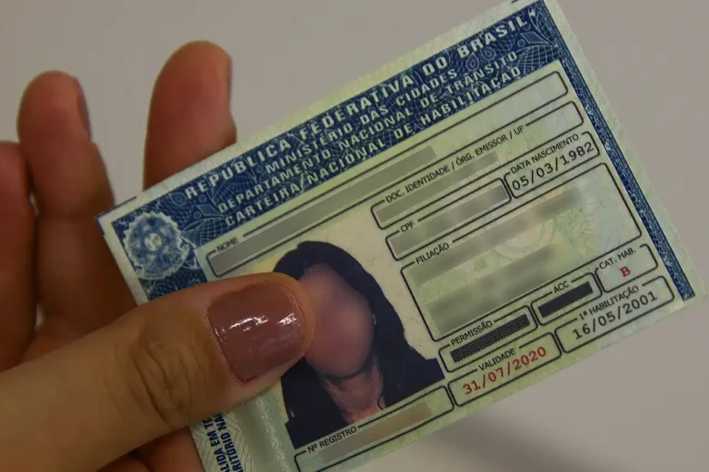 Senado aprova exame toxicológico obrigatório e gratuidade da CNH para pessoas de baixa renda Senado aprova exame toxicológico obrigatório e gratuidade da CNH para pessoas de baixa renda