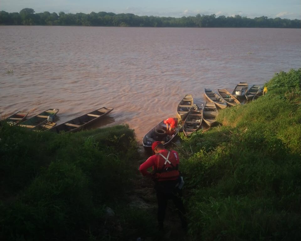 Corpo de Bombeiros realiza buscas por vítimas de afogamento no rio São Francisco