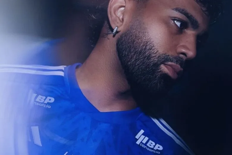 Gabigol chega ao Cruzeiro dizendo viver seu ‘melhor momento dentro e fora de campo’