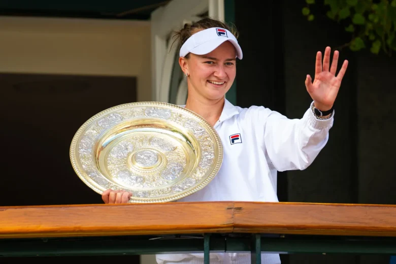 Tênis: Barbora Krejcikova fica fora do Australian Open